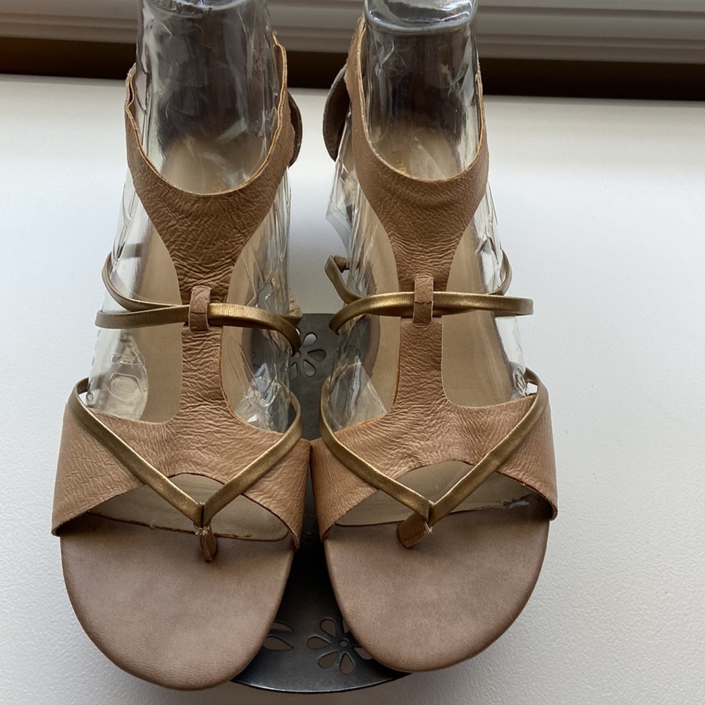 AUDREY BROOKE ‘SARAH’ WEDGE SANDAL